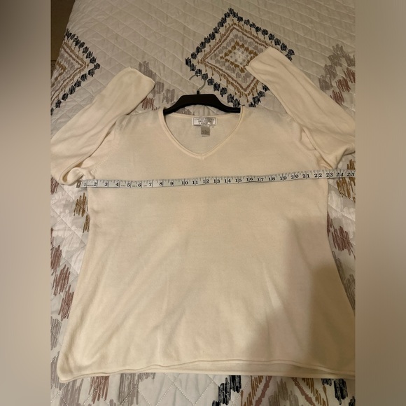 United States sweaters Women's V-neck Pullover Sweater. Size 1X. NWOT. - Picture 5 of 7